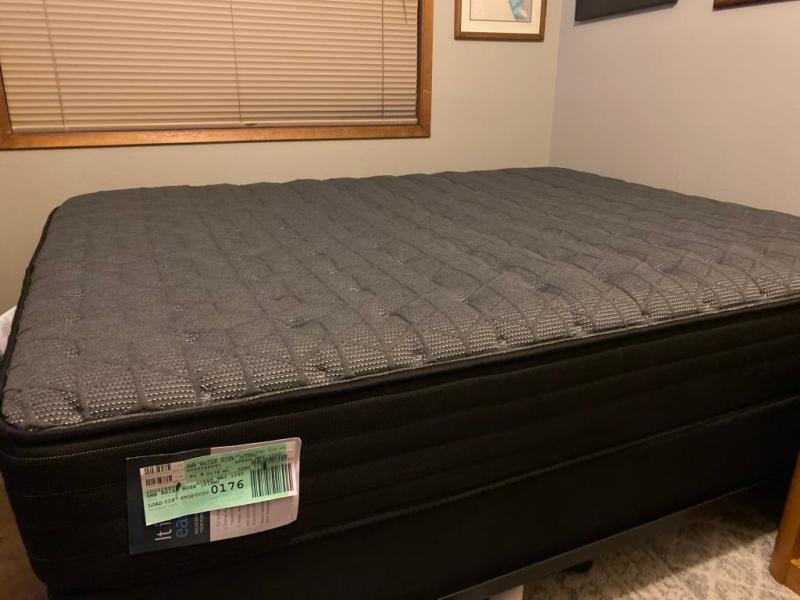 Love the undercover color, although you never see it, it looks sharp!