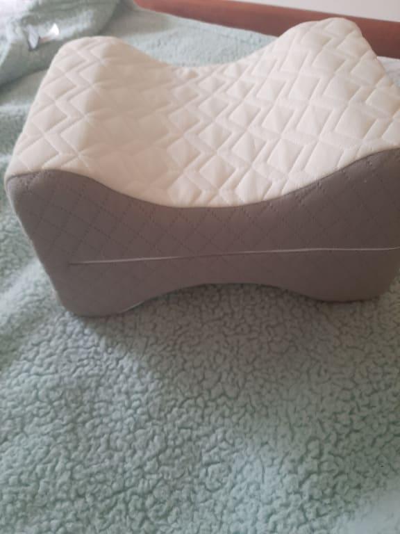 Sealy Memory Foam Contoured Knee Pillow with Removable Cover, Specialty  Pillow, 10 x 6 x 8 