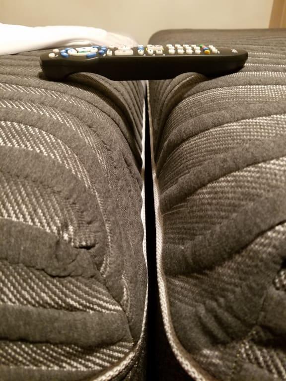 Mattress gap/ hole in the middle