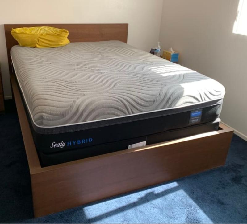 Sealy Hybrid Performance Kelburn II Firm