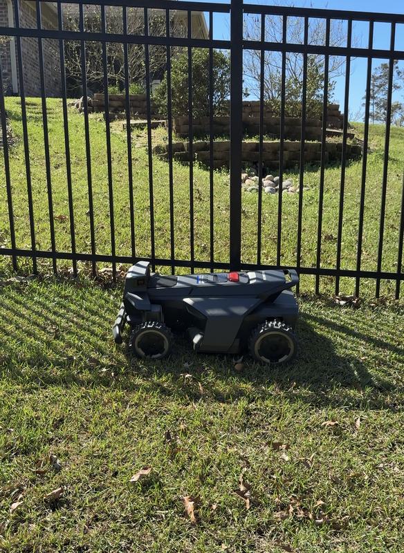Customer photo of the Navimow X4