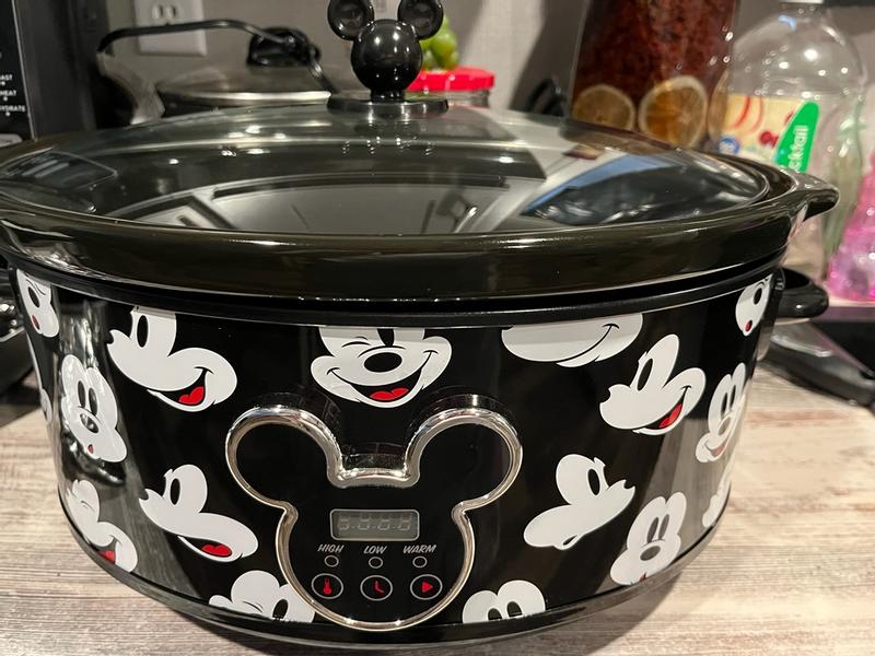 Disney Mickey Mouse 7-Quart Digital Slow Cooker with Sound in the Slow ...