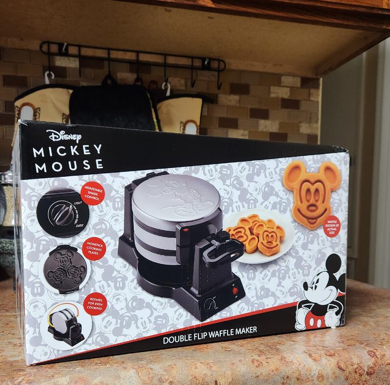 Mickey and Minnie Double Flip Waffle Maker