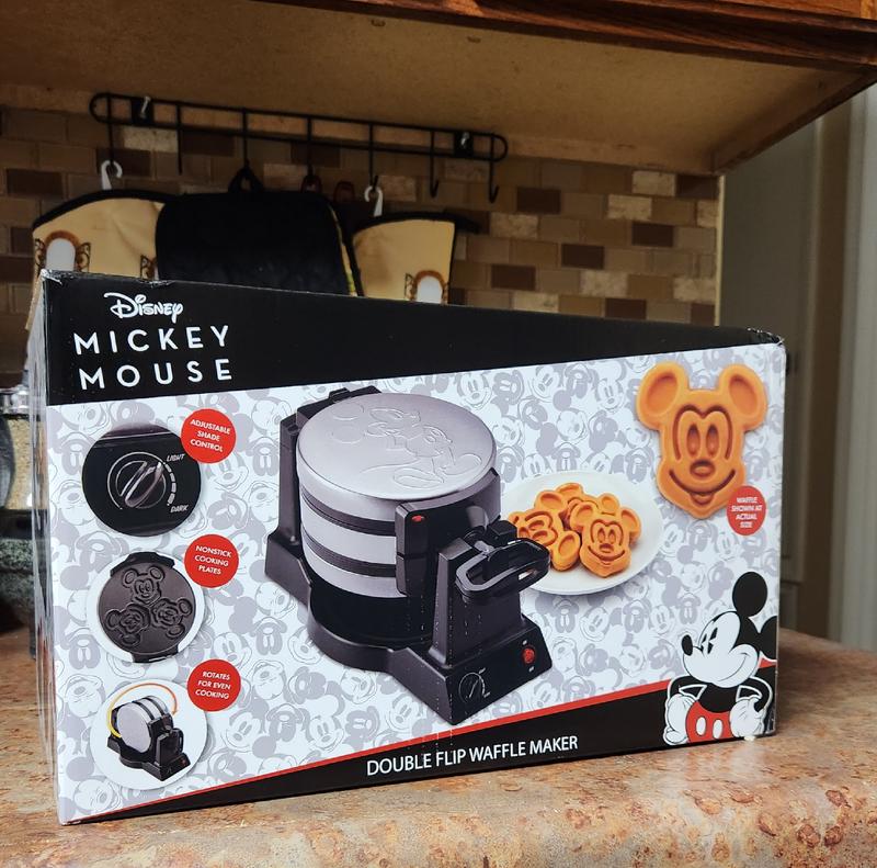 キッチン家電 Disney Mickey Double Flip Waffle Maker Disney Mickey Mouse Double Flip Waffle Maker | Williams Sonoma