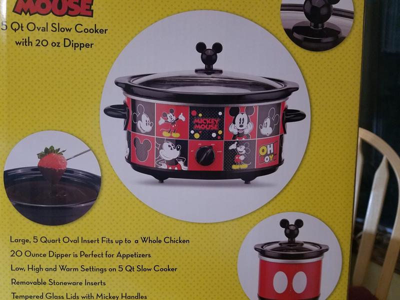 Disney Mickey Mouse 5-Quart Slow Cooker and 20 Oz. Mini Dipper