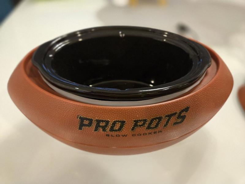 PRO POTS 1.5-Quart Football Slow Cooker in the Slow Cookers department ...