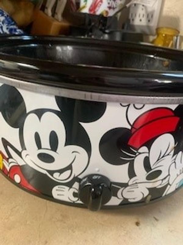 Mickey & Friends 5-Quart Slow Cooker