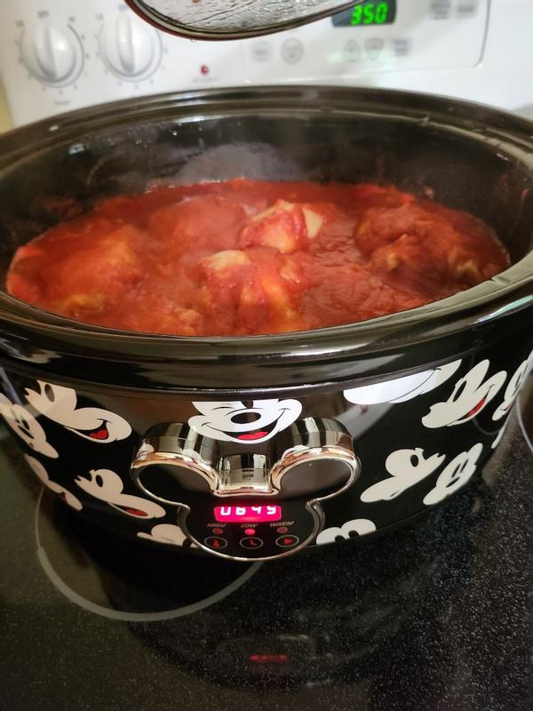 Disney Mickey Mouse 7-Quart Digital Slow Cooker with Sound in the Slow ...
