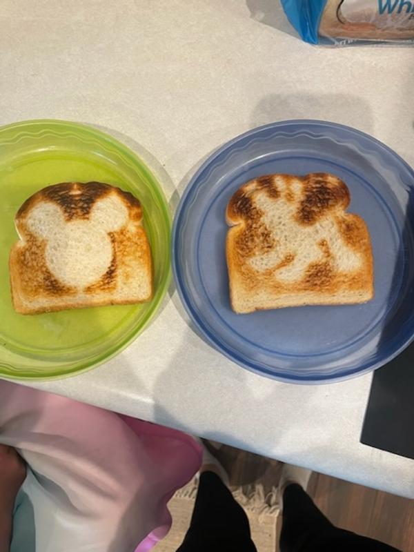 Mickey and Pluto 2-Slice Toaster