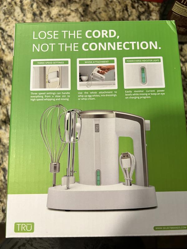 FARBERWARE White Cordless Rechargeable 3-Speed Hand Mixer W/Wisk Attachment  -NIB