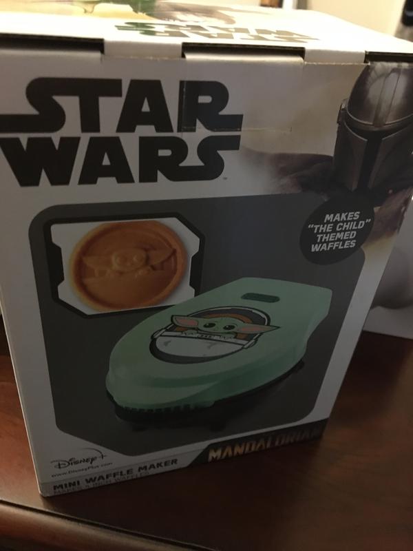 The Mandalorian Mini Waffle Maker – Star Wars: The Mandalorian