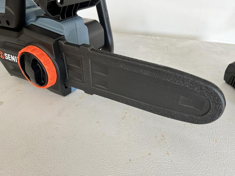 SENIX X2 20-volt Max 10-in Battery 4 Ah Chainsaw (Battery and Charger ...