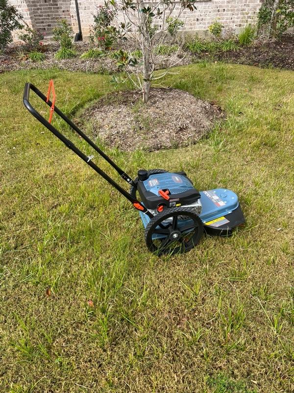 SENIX 22 In. 160cc Gas High Wheel Trimmer in the String Trimmers ...