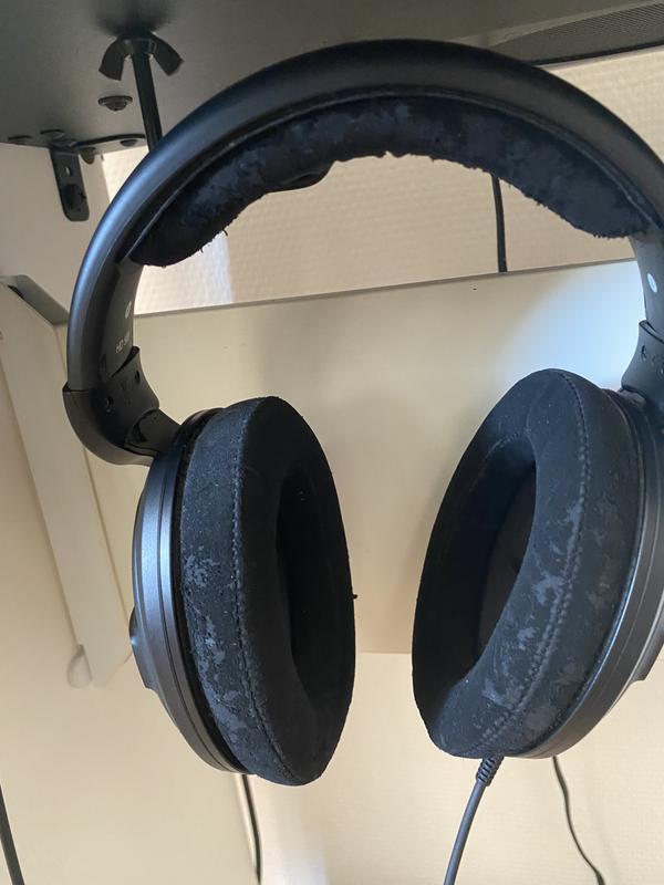 Sennheiser HD 569 Closed Back Wired Headphones – Sennheiser Canada