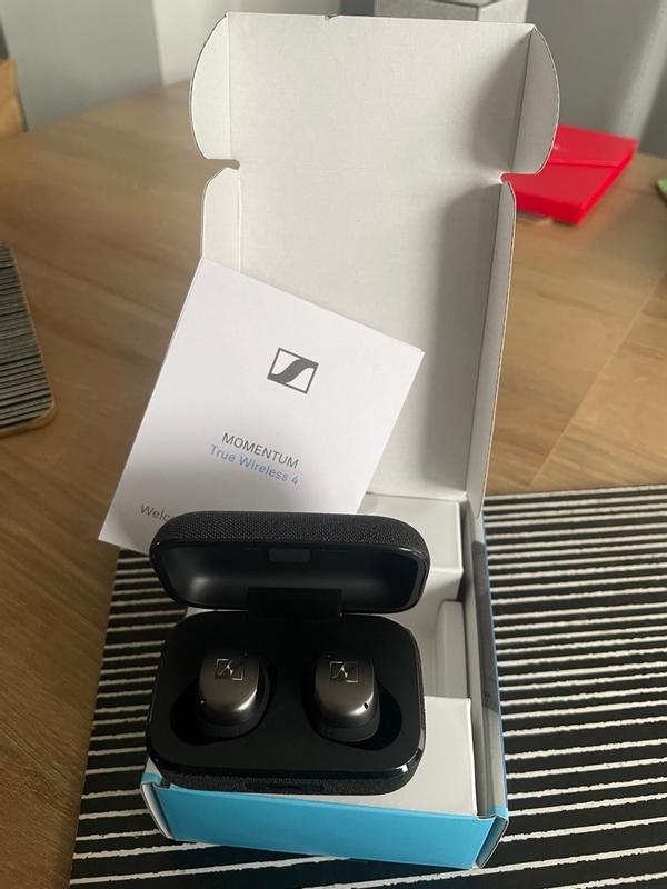 Sennheiser Momentum True Wireless 4 Earbuds | Women's Health Sennheiser Momentum True Wireless 4 Earbuds | Women's Health