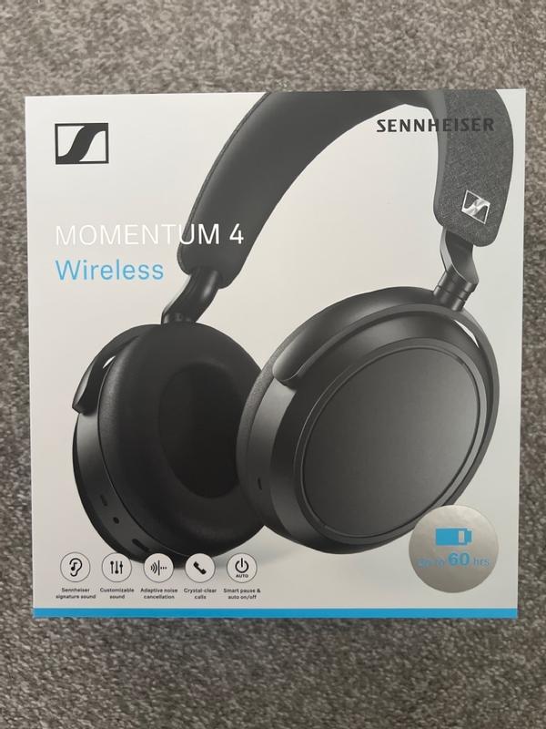 Amazon.com: SENNHEISER Momentum 4 Wireless Headphones