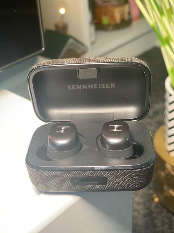Sennheiser Momentum True Wireless 4 Earbuds | Women's Health Sennheiser Momentum True Wireless 4 Earbuds | Women's Health