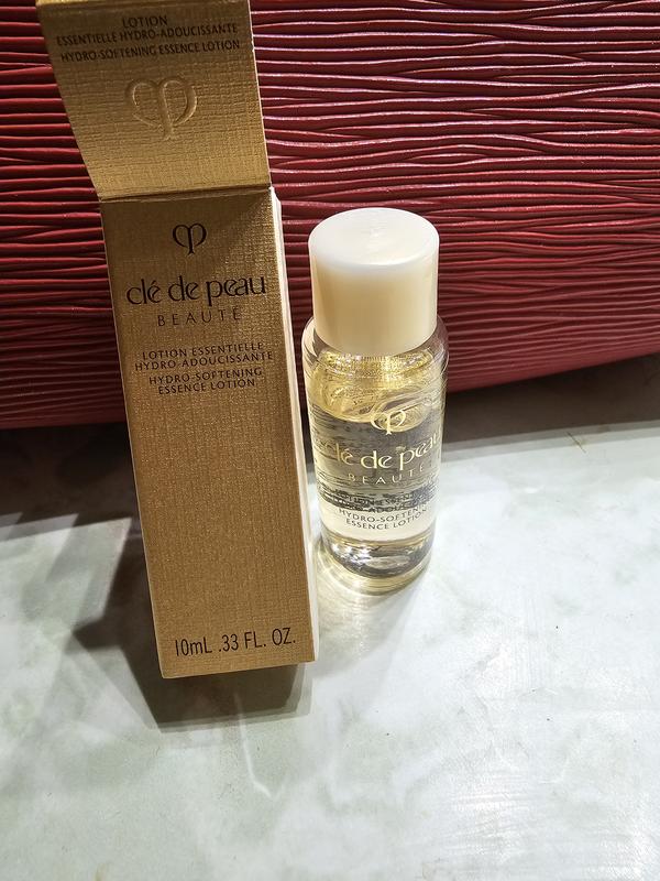 Hydro-Softening Essence Lotion - Clé de Peau Beauté | Sephora