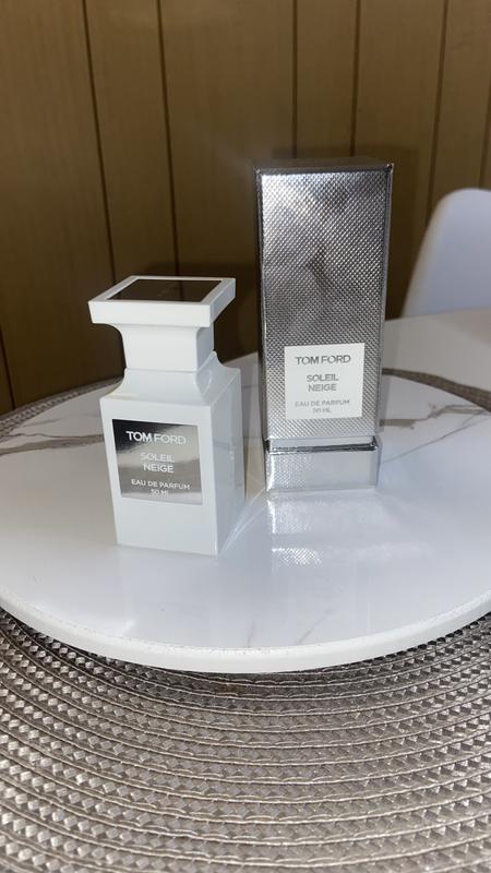 日本語シール有/ SOLEIL NEIGE30ml/ 残量80％/トムフォード Amazon.com : Tom Ford Private Blend Soleil Collection Set 3