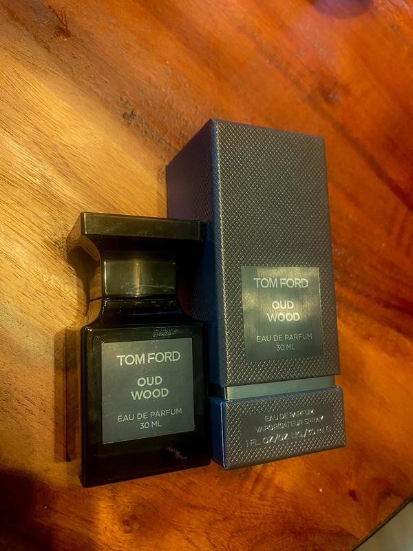 Oud Wood Travel Spray - TOM FORD | Sephora