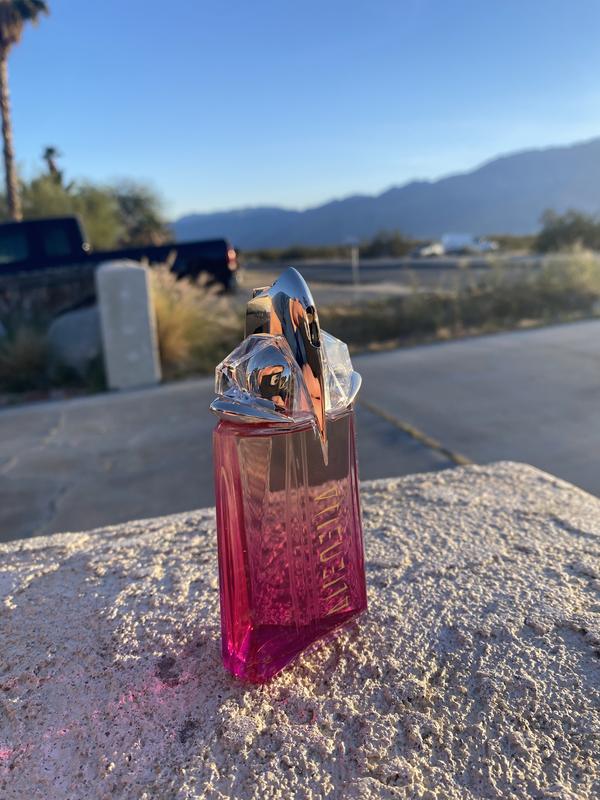 Alien Pulp Eau De Parfum with Raspberry & Musk - Mugler | Sephora