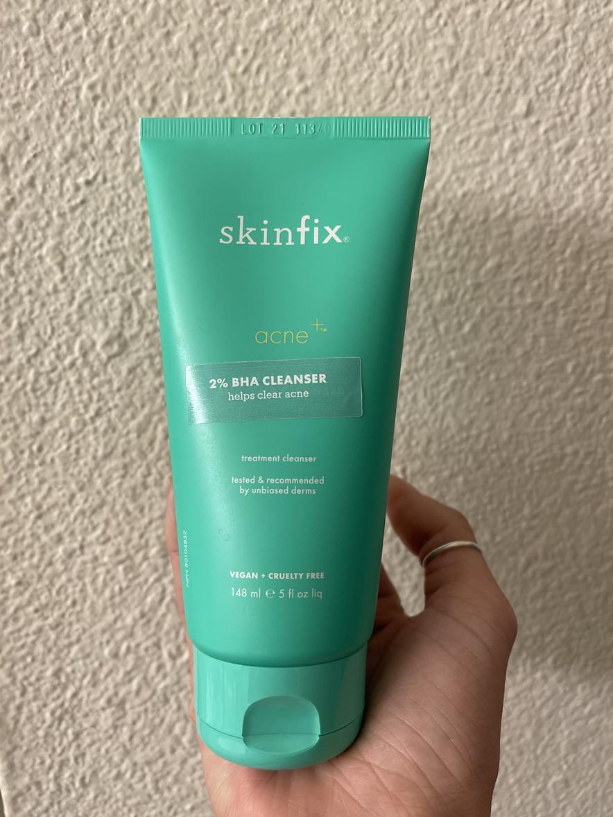 Acne+ 2% BHA + Azelaic Acid + Niacinamide + AHA Cleanser - Skinfix