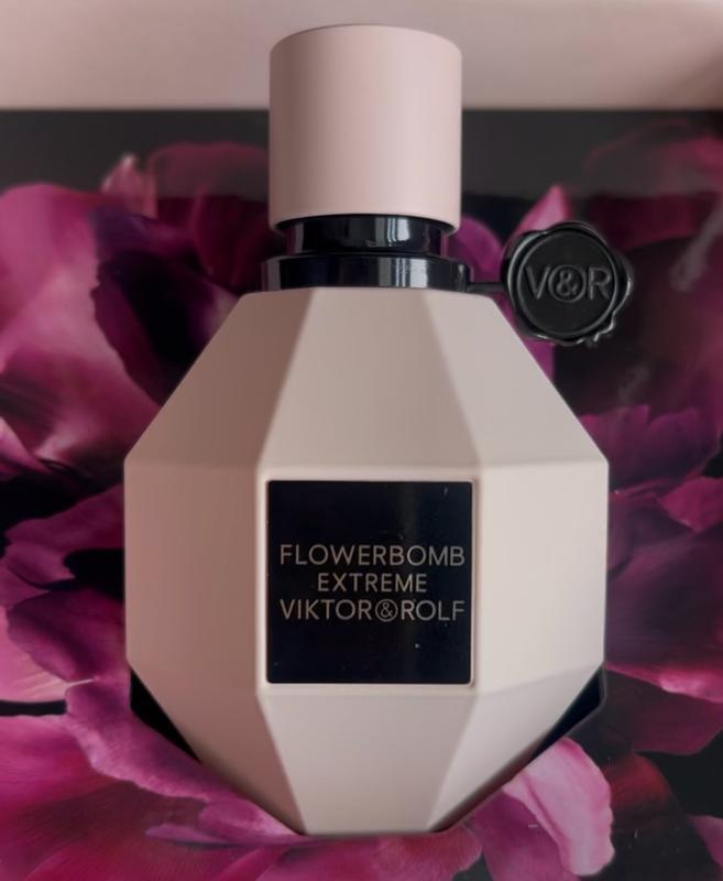 Flowerbomb Extreme Eau de Parfum Intense with Raspberry & Vanilla