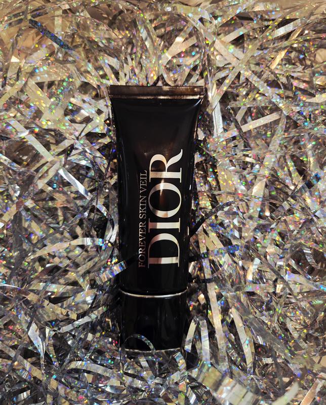 Forever Skin Veil Invisible Hydrating Glow Primer SPF 25 - DIOR