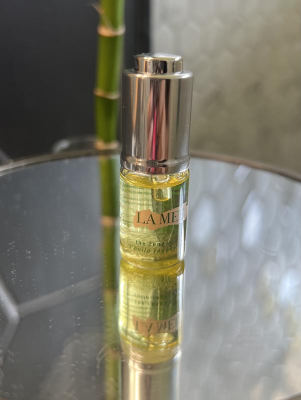 The Renewal Oil for Anti-Aging and Smoothing - La Mer | Sephora