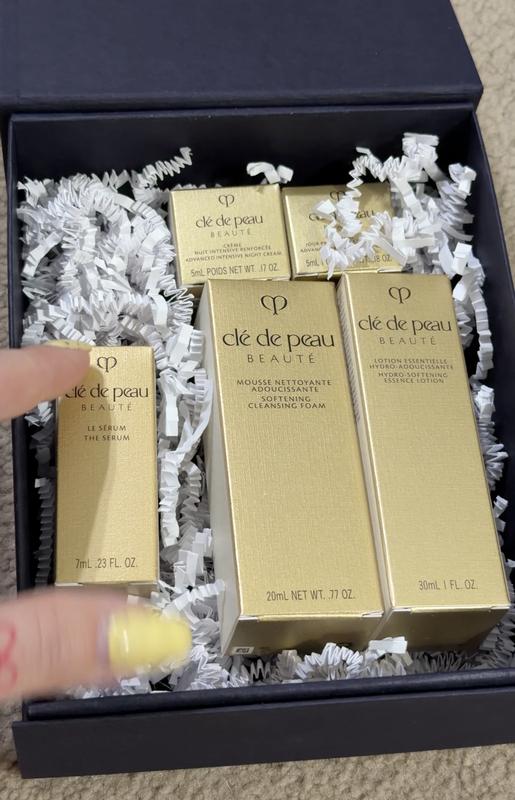 Advanced Protective Day Cream - Clé de Peau Beauté | Sephora