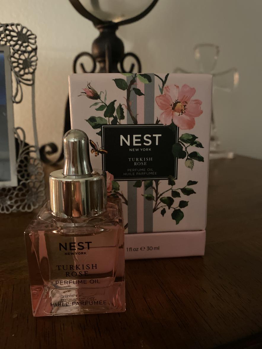 日本未入荷♡未開封 NEST New York パフュームオイル　ローズ Amazon.com : NEST New York Mini Perfume Oils Collection 0.1