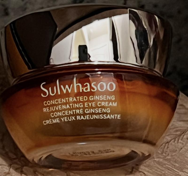 Concentrated Ginseng Rejuvenating Eye Cream for Anti-Aging