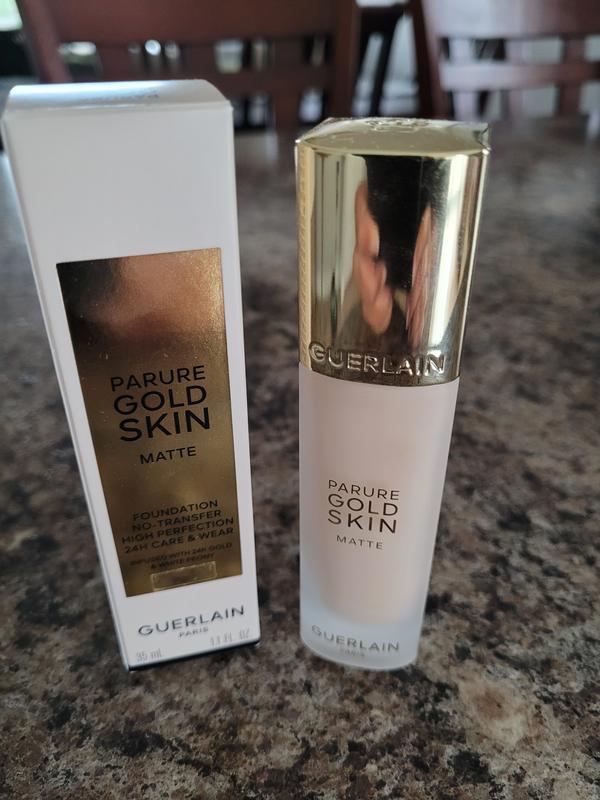 Parure Gold Radiant Matte Skin Perfecting Longwear Foundation