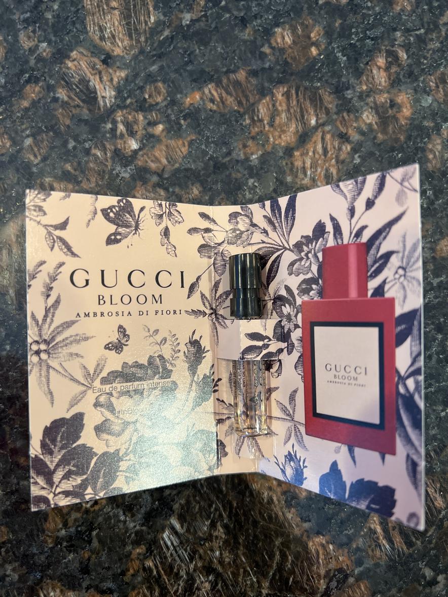 新品GUCCI BLOOM アンブロジア ディ フィオーリ Gucci Bloom Ambrosia di Fiori Eau de Parfum Intense For Her