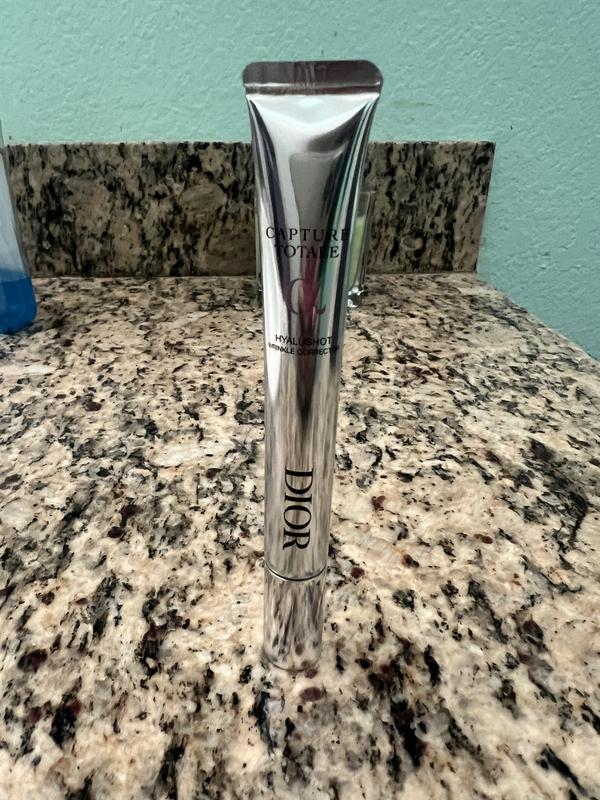 Capture Totale Hyalushot: Wrinkle Corrector with Hyaluronic Acid