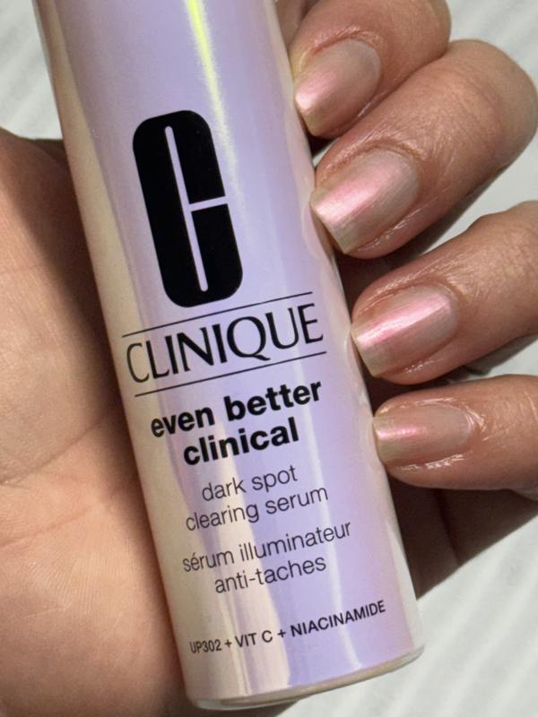 Even Better Clinical™ Dark Spot Clearing Serum with Vitamin
