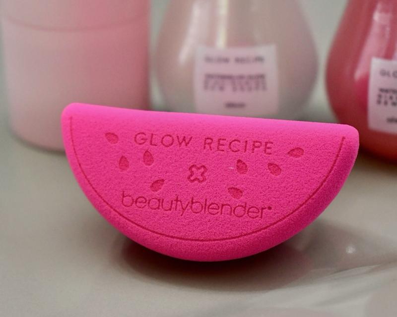 日本未上陸Glow Recipe × beautyblender Glow Recipe X Beautyblender Watermelon Glow Bestsellers - Glow