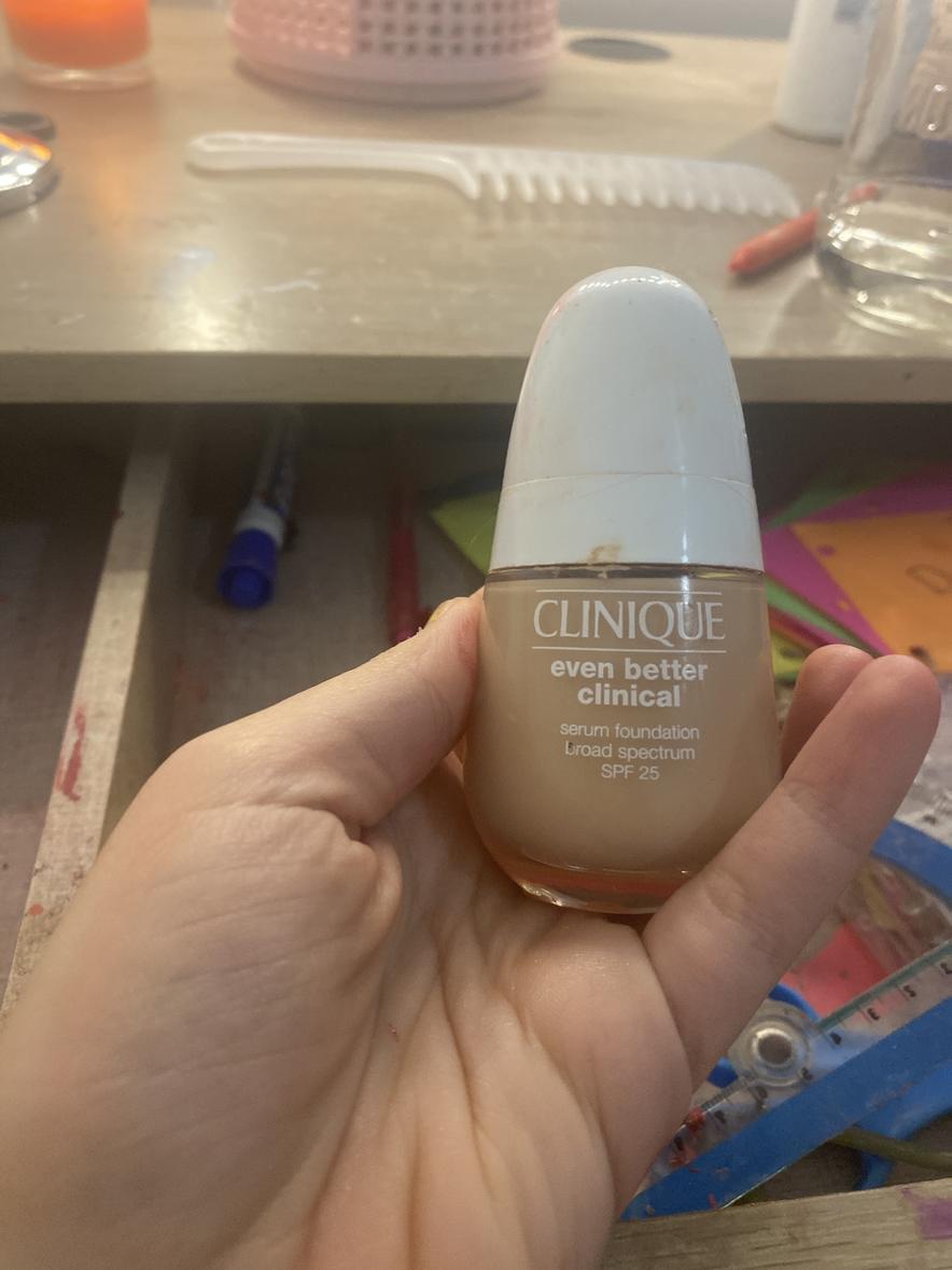 Even Better Clinical™ Serum Foundation Broad Spectrum SPF 25