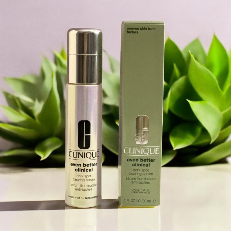 Even Better Clinical™ Dark Spot Clearing Serum with Vitamin