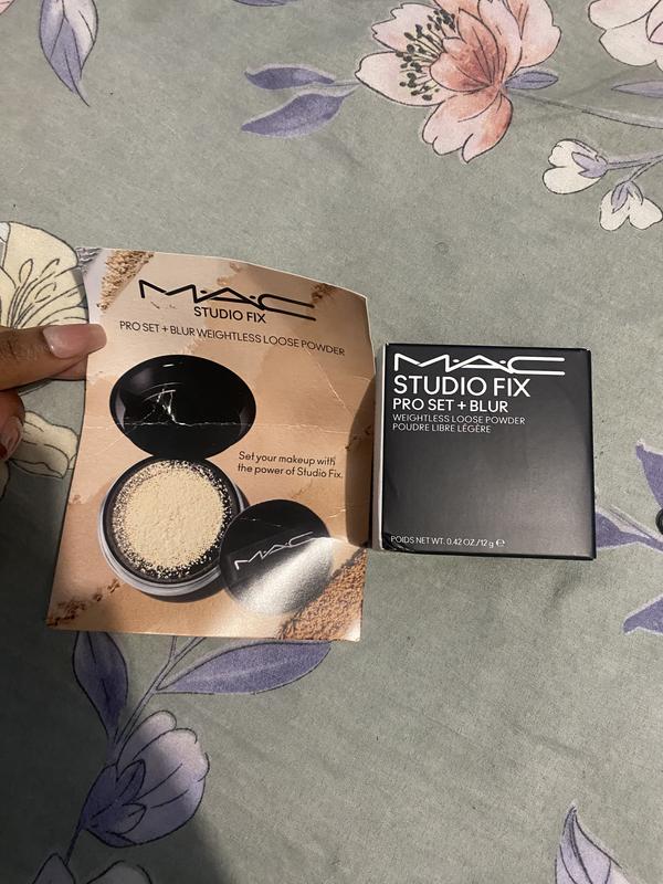 Studio Fix Pro Set + Blur Weightless Loose Setting Powder - MAC