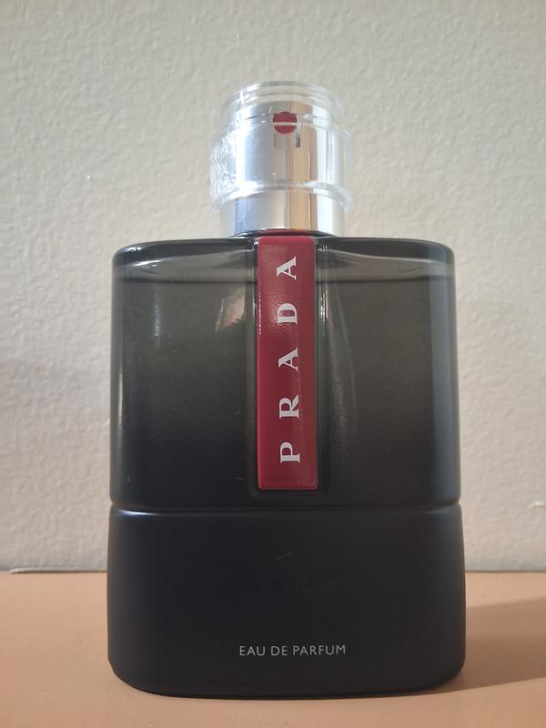 Luna Rossa Carbon Eau de Parfum with Licorice & Cypress - Prada