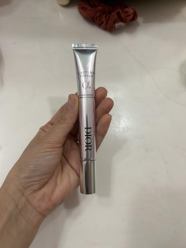 Capture Totale Hyalushot: Wrinkle Corrector with Hyaluronic Acid