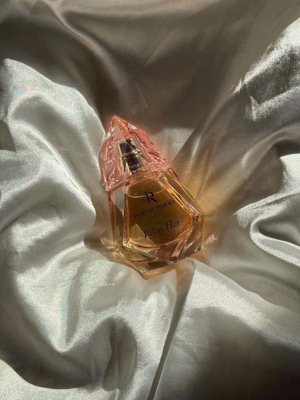 I Am Her Eau de Parfum - FORVR MOOD | Sephora