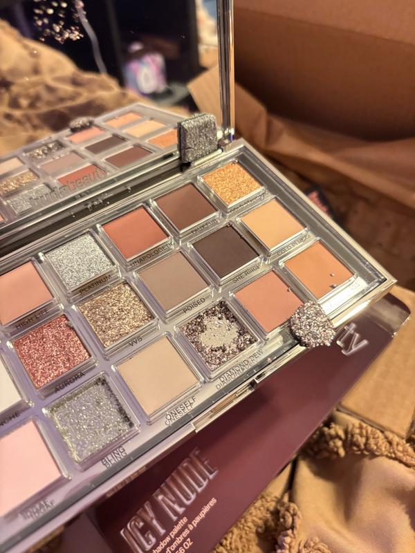 Icy Nude Eyeshadow Palette - HUDA BEAUTY | Sephora
