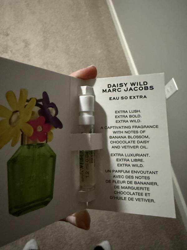 Daisy Wild Eau de Parfum Travel Spray with Jasmine - Marc Jacobs