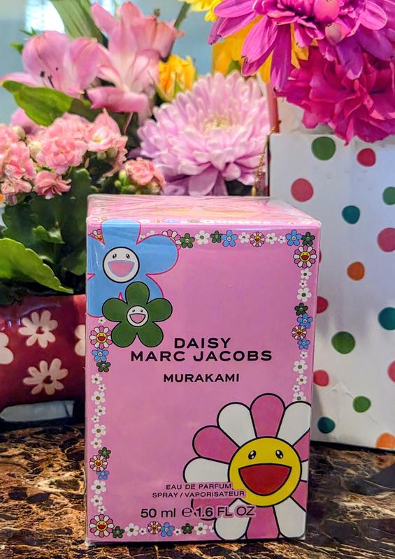 Daisy Murakami Pink Eau de Parfum with Coconut - Marc Jacobs