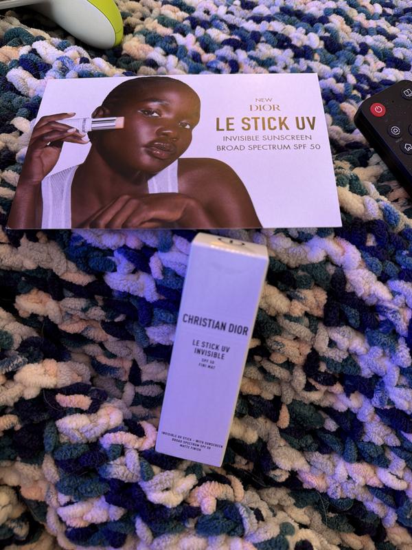 Invisible UV Protection Mattifying Sunscreen Stick - DIOR | Sephora
