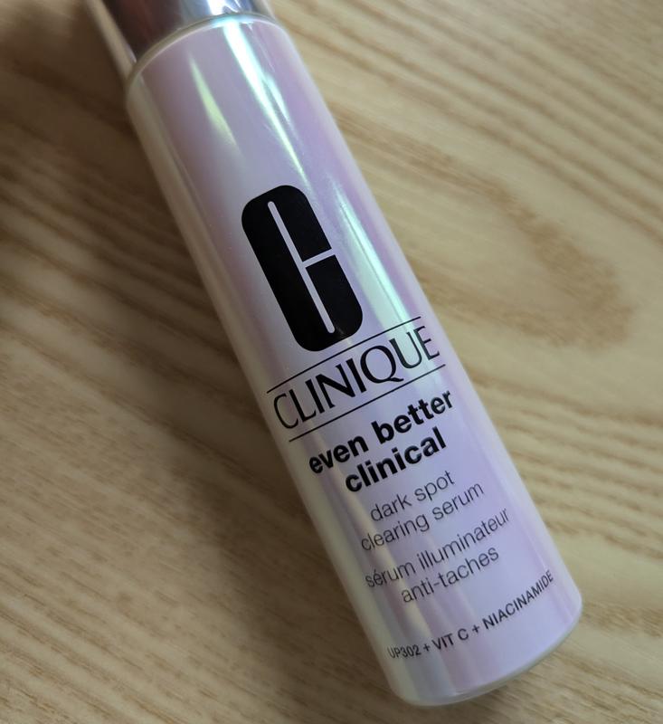 Even Better Clinical™ Dark Spot Clearing Serum with Vitamin