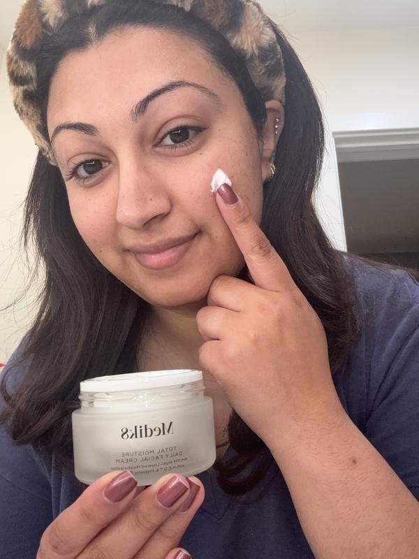 Total Moisture Daily Facial Cream Moisturizer with Prebiotic