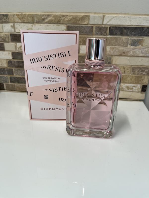 Irresistible Very Floral Eau de Parfum - Givenchy | Sephora